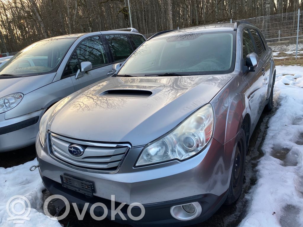 Outback Outback  E262270016