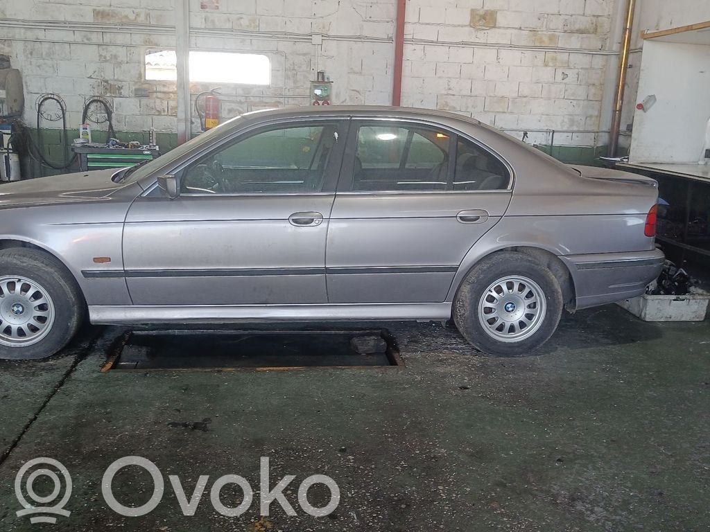 5 E39 Series 5  41628167801