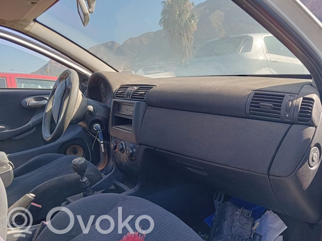 Clio II Clio  7700849253