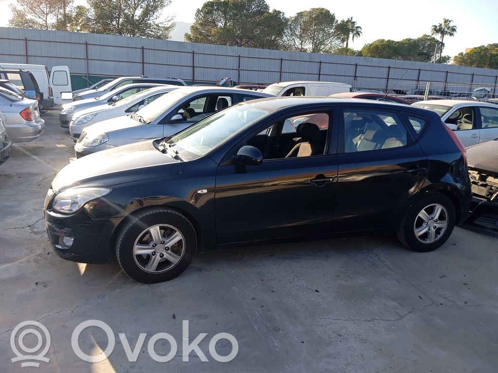i30 i30  PA66GF17M21