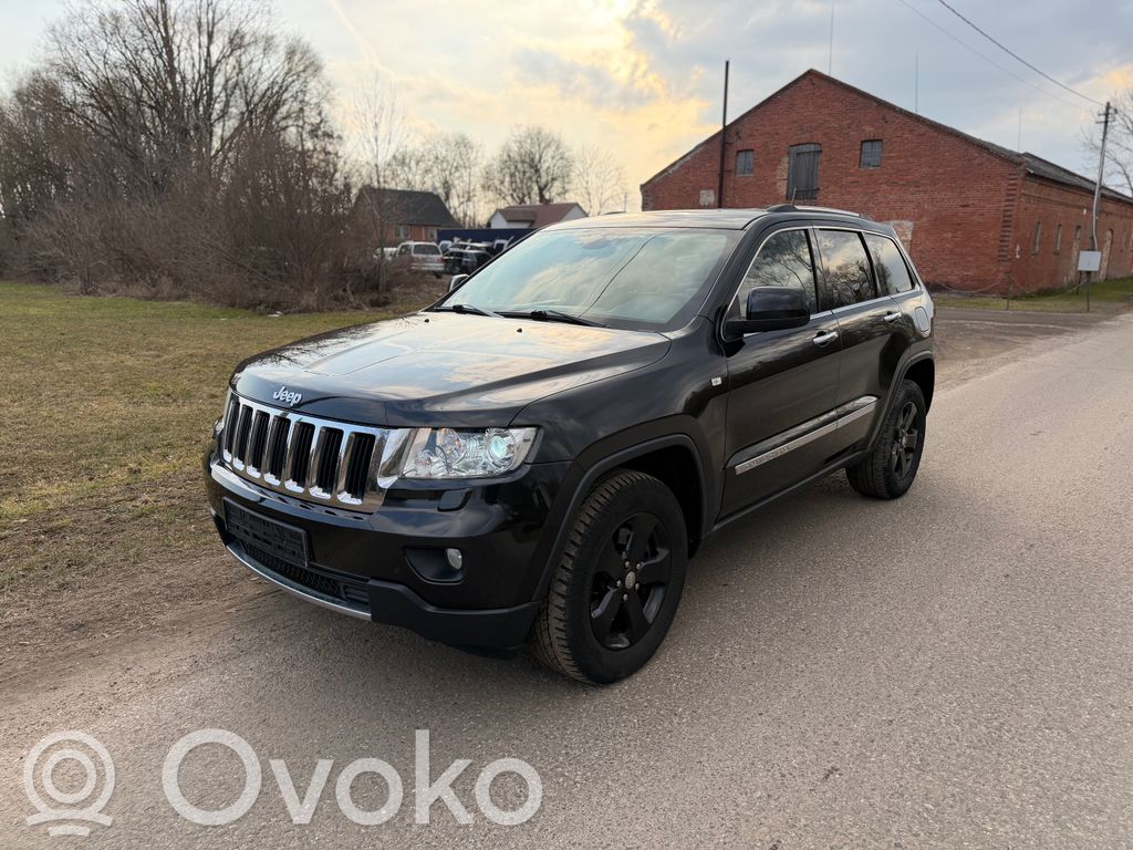 Grand Cherokee Grand Cherokee  1GP03DX9AC
