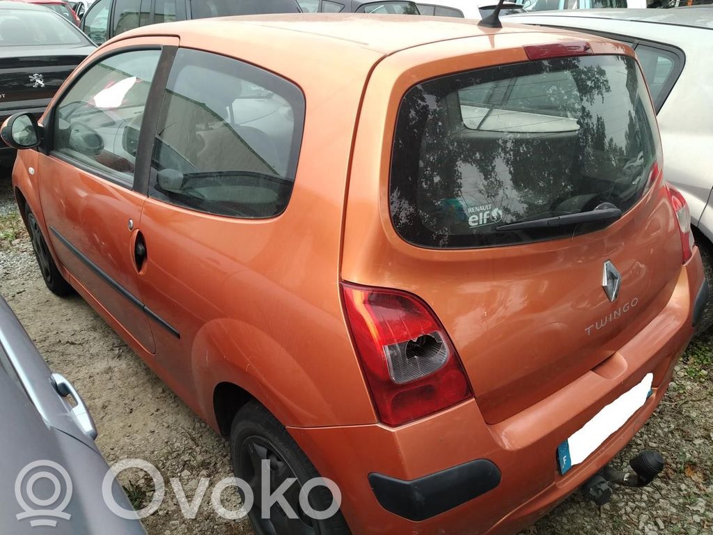 Twingo II Twingo  8201078284