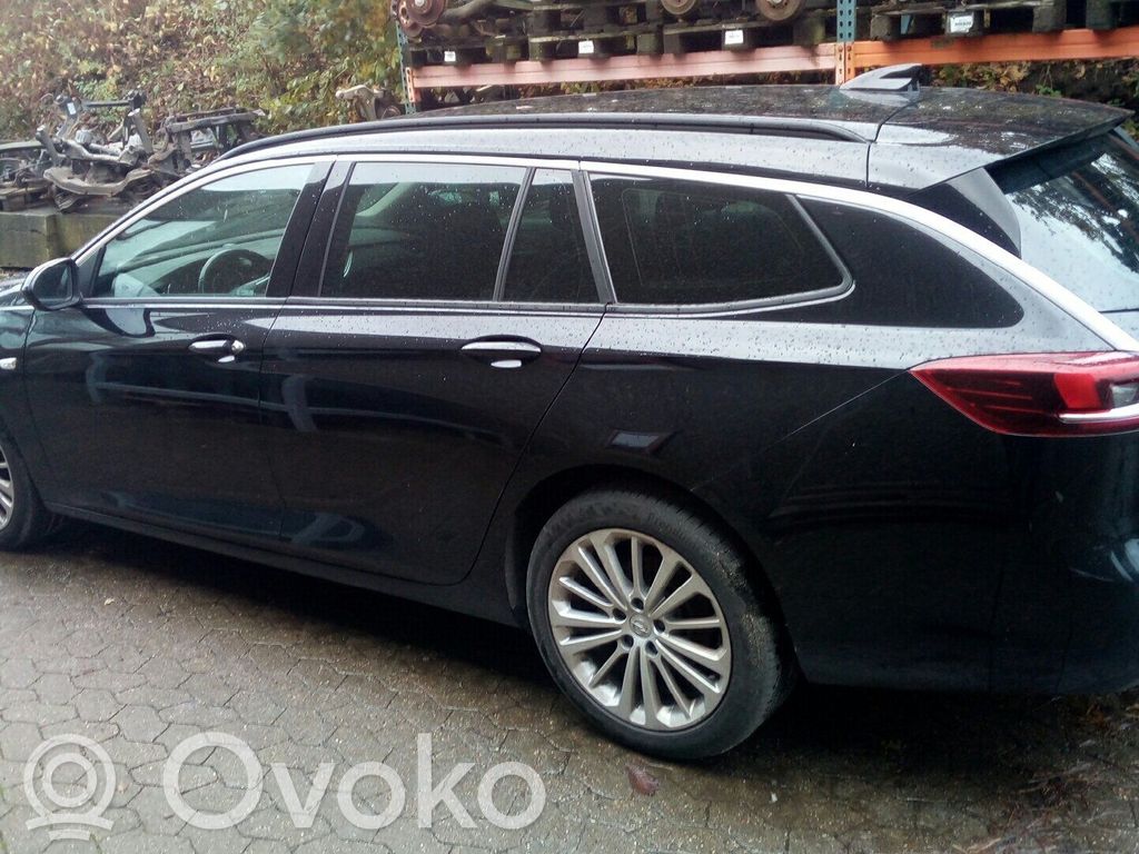 Insignia B Insignia  GM39034464