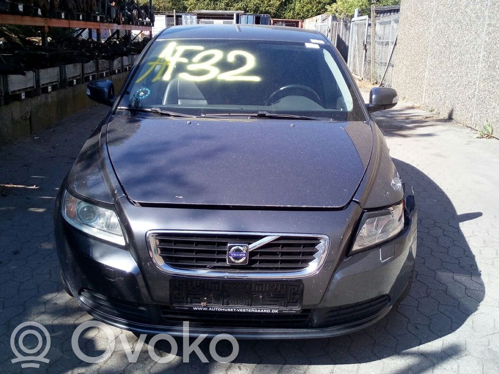 S40 S40, V40  MIDT