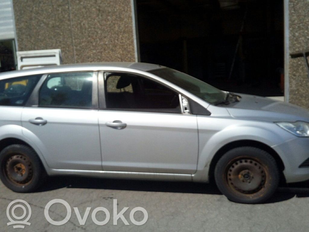 Focus Focus  8M5113W030AF