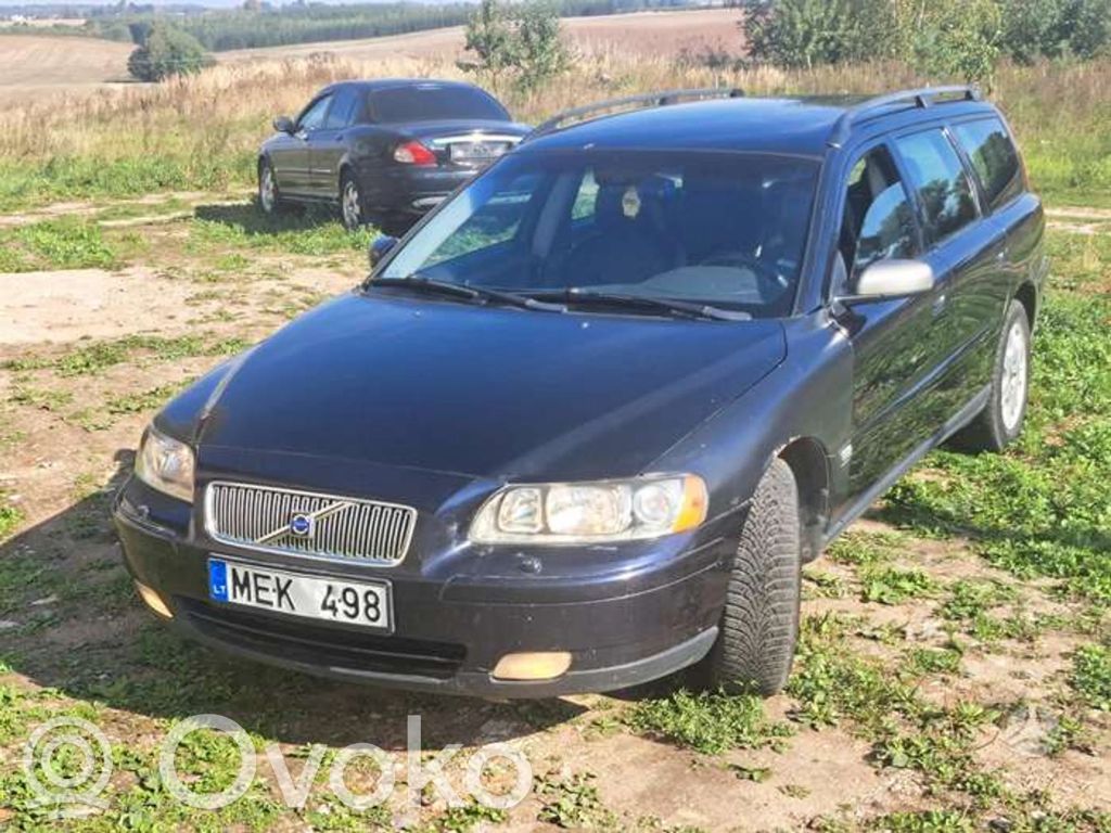 V70 S70, V70, V70 XC  8643157