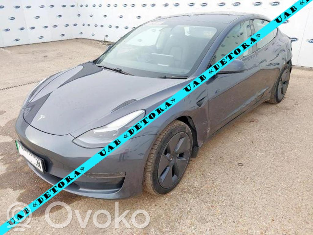 Model 3 Tesla Model 3  148694300A