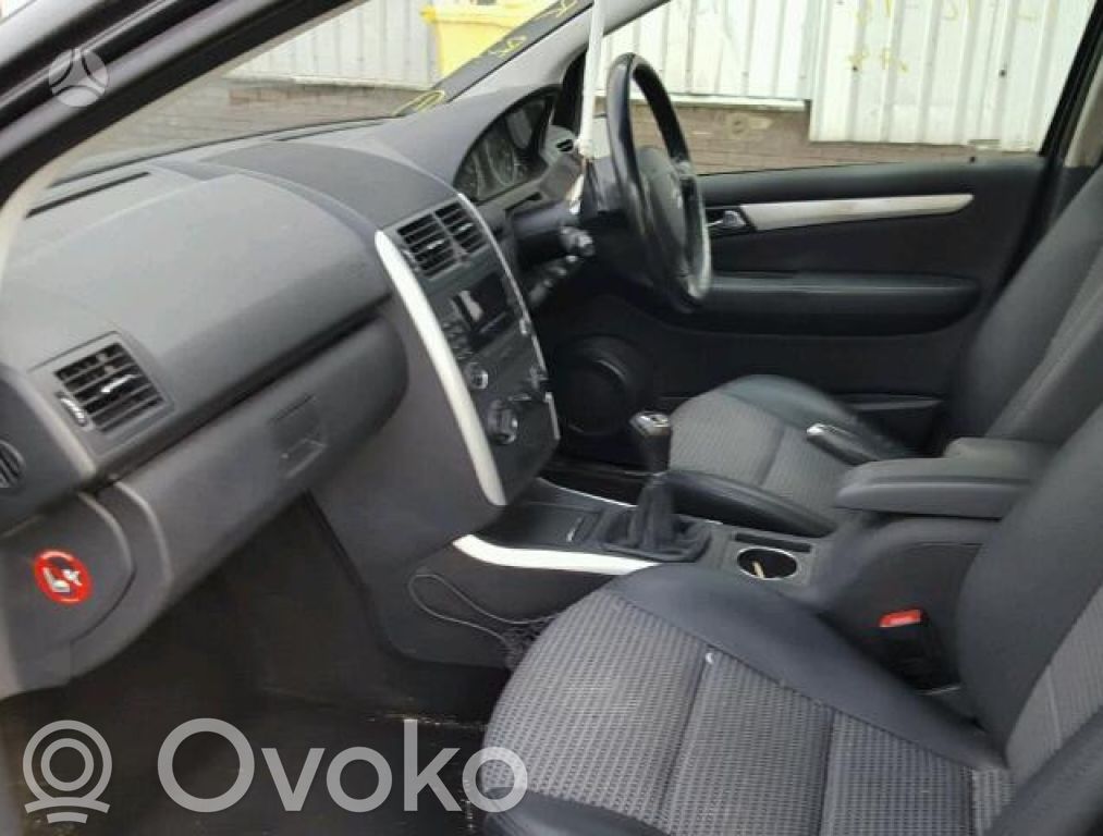 A W169 A-class  A2118300572