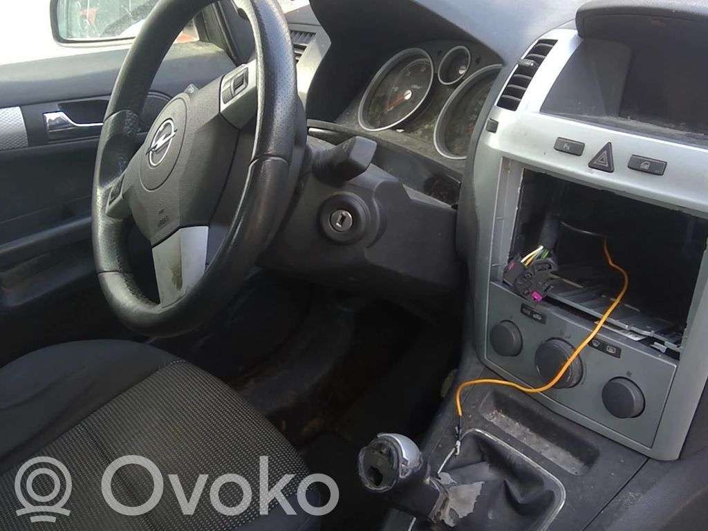 Zafira B Zafira  13162284