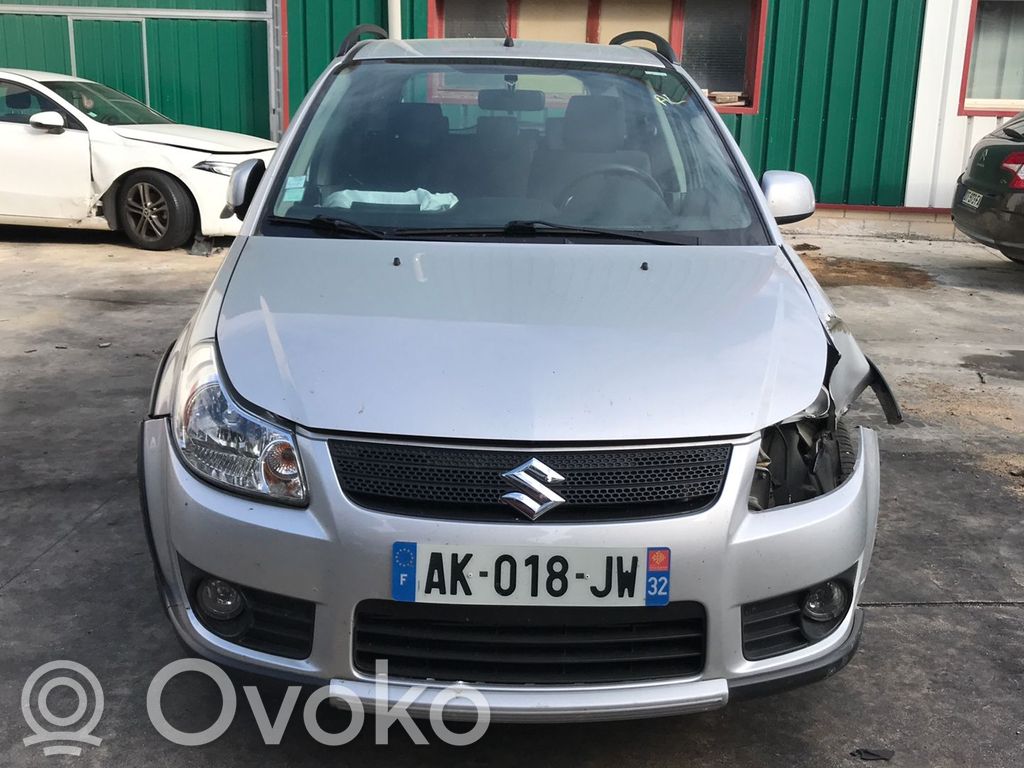 SX4 SX4 S-Cross  6800479J00