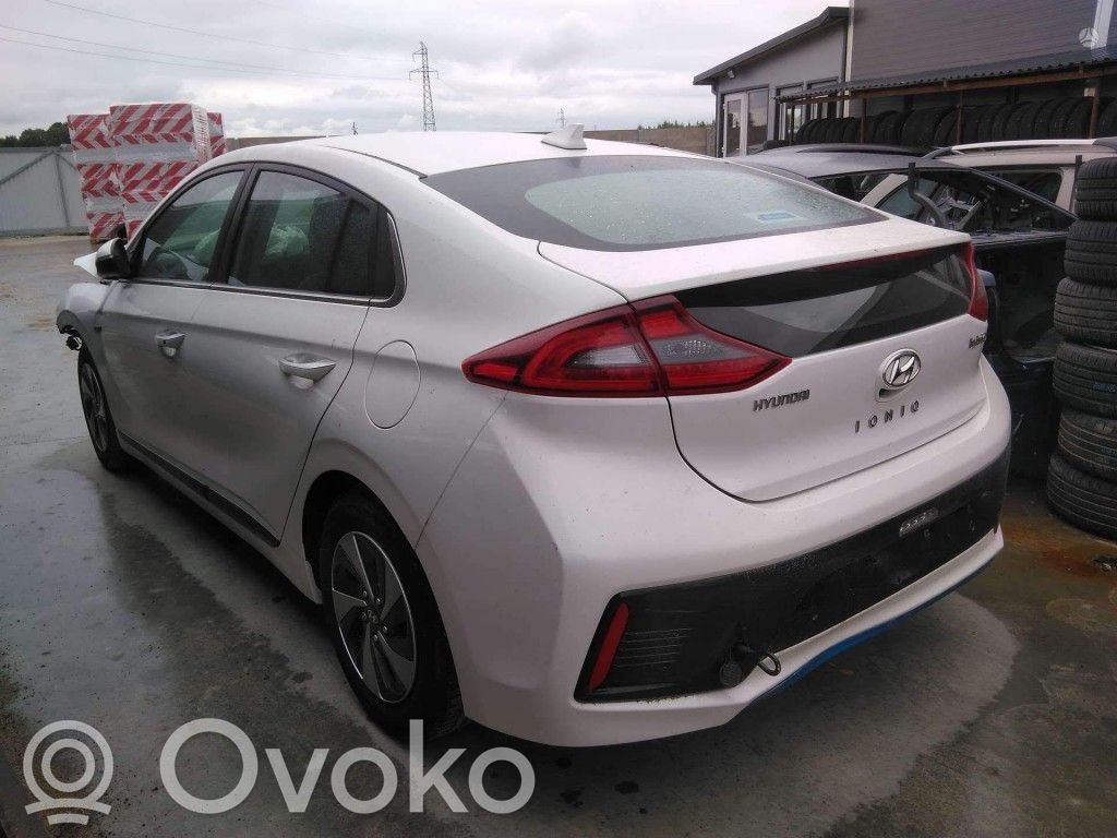 Ioniq Ioniq