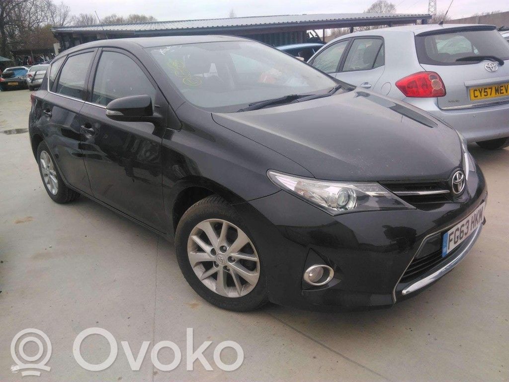 Auris E180 Auris