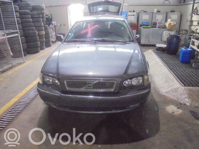 S40, V40 S40, V40