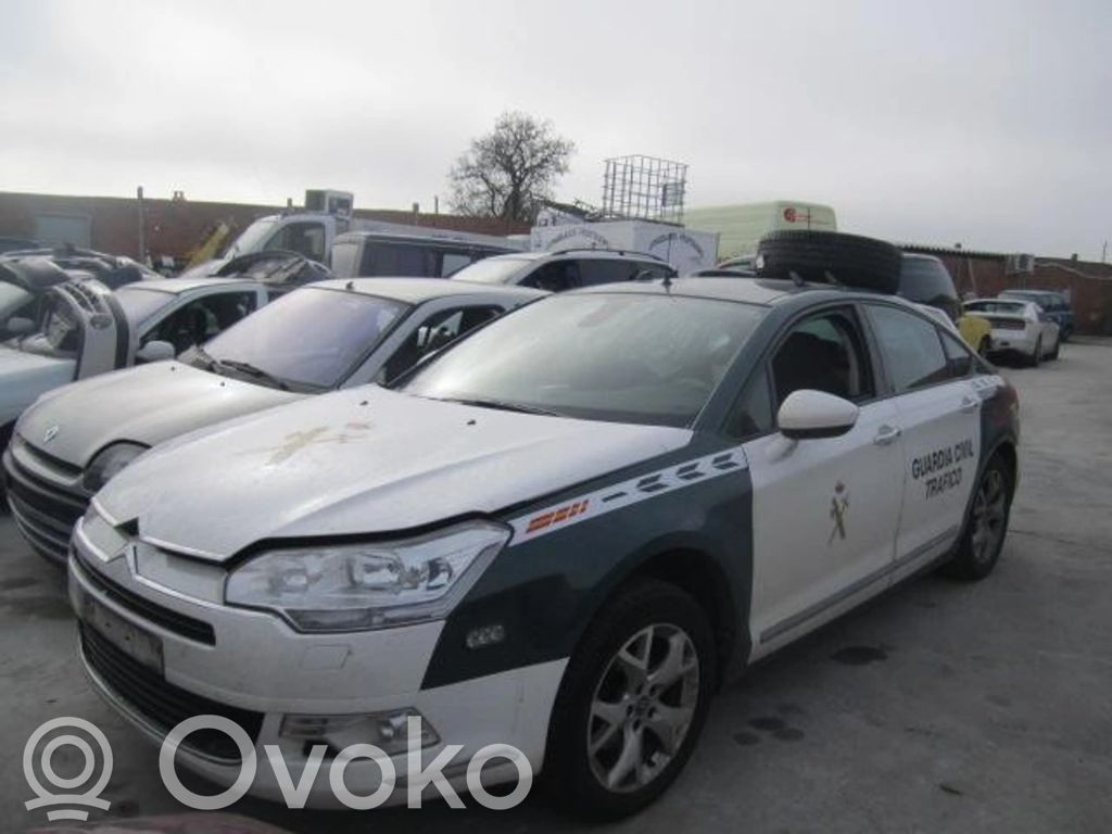 C5 C5, C5 Aircross  6206J4