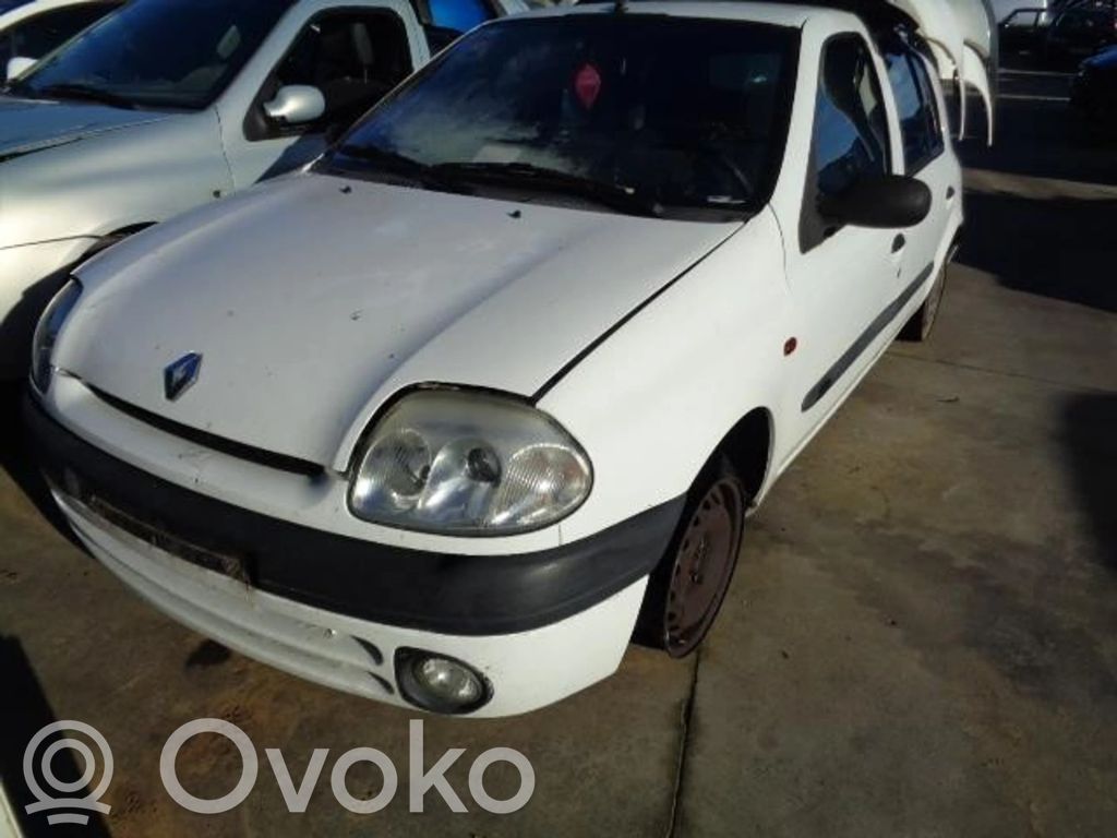 Clio II Clio  0001108186