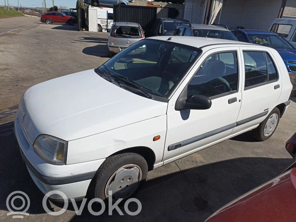 Clio I Clio  7700870822