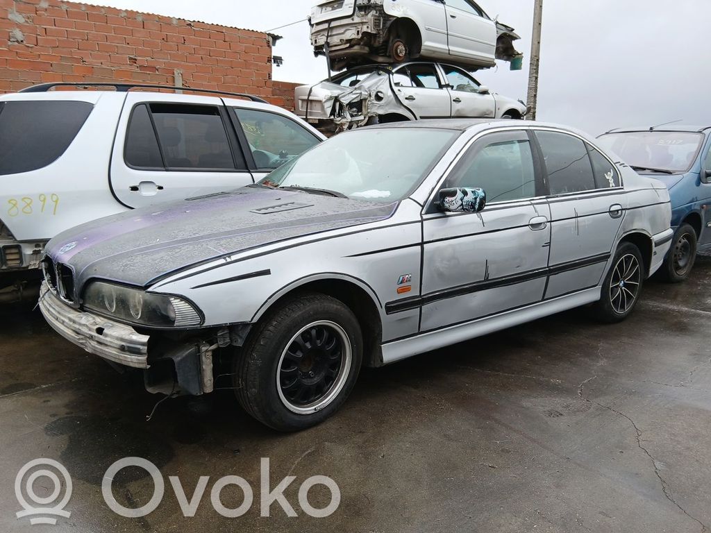 5 E39 Series 5  64118391186