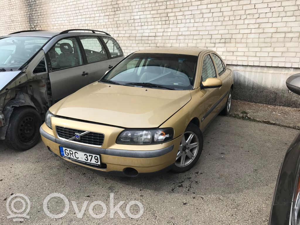 S60 S60  153852