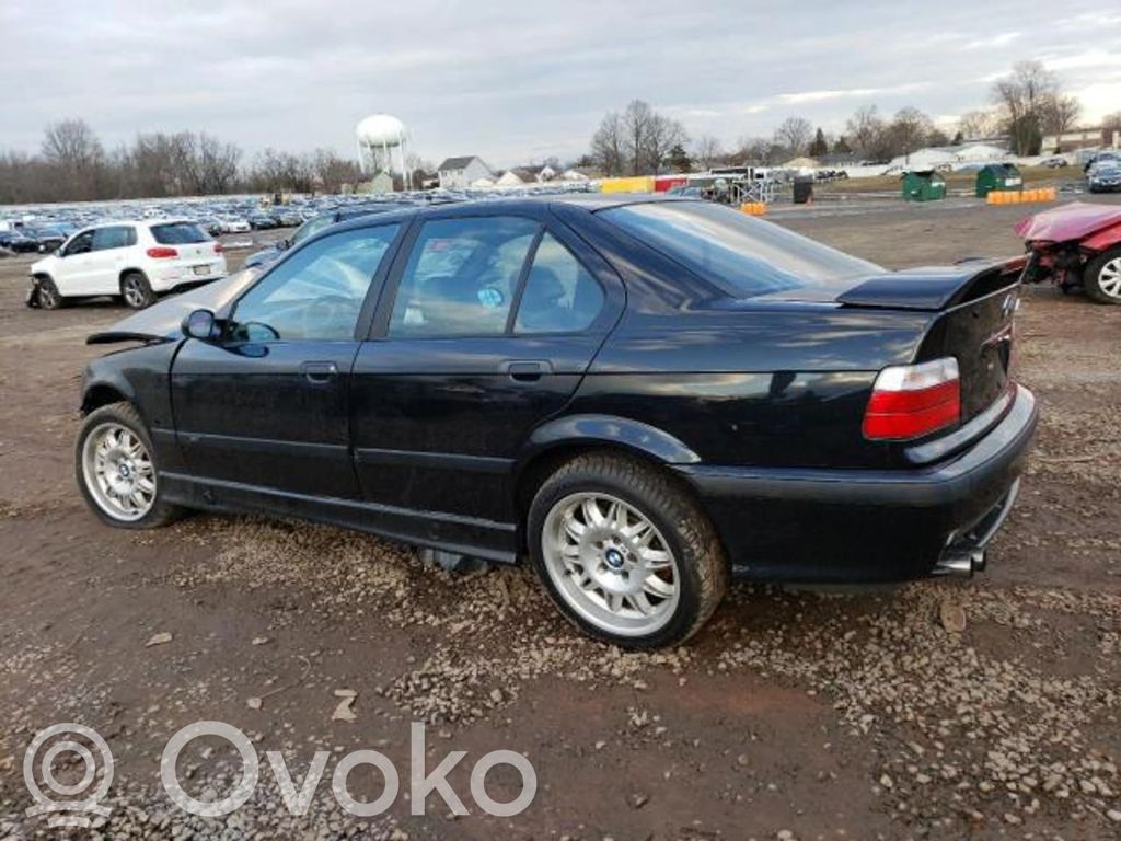 3 E36 Series 3  1393870