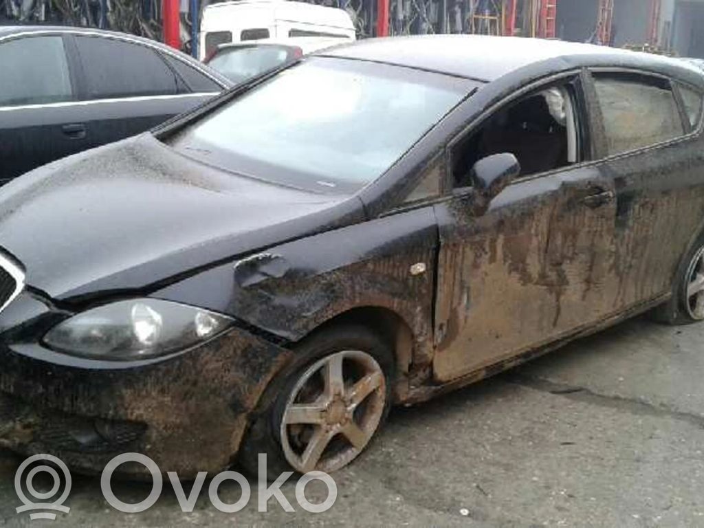 Leon (1M) Leon  604715500