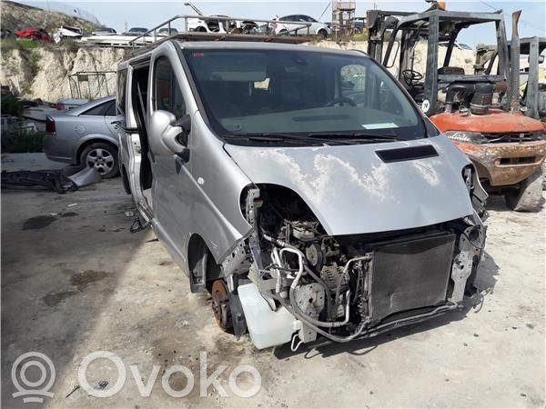 Vivaro Vivaro  93854476E