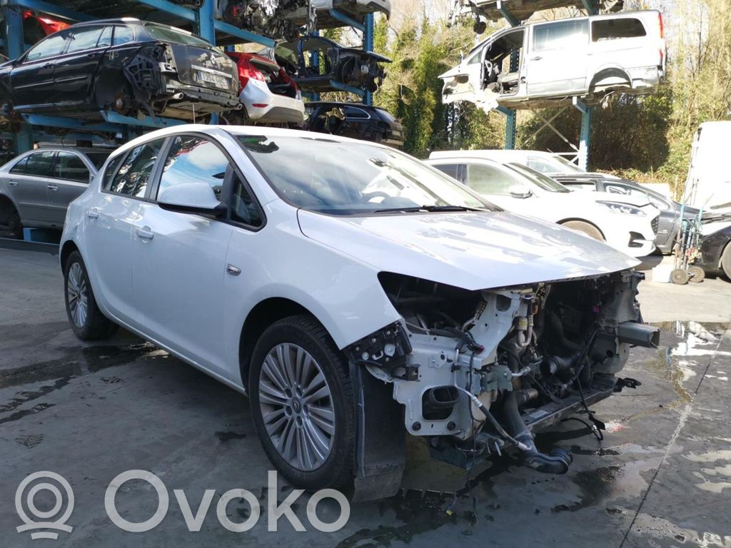 Astra J Astra  A17DTS