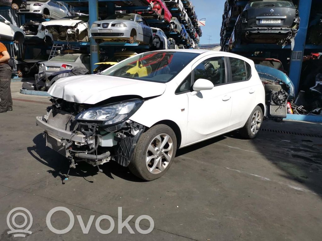 Corsa E Corsa  13149834