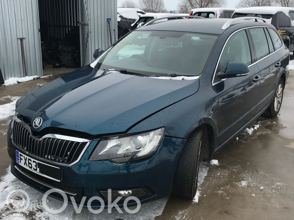 Superb B6 (3T) Superb  3T0907044CD