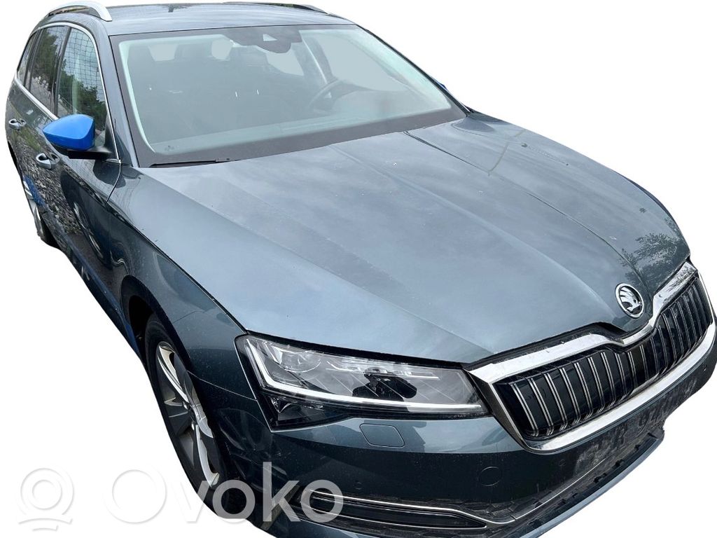 Superb B8 (3V) Superb  3Q0963513A