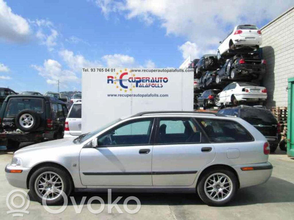V40 S40, V40  30889759