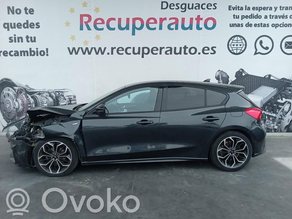 Focus Focus  E01948105