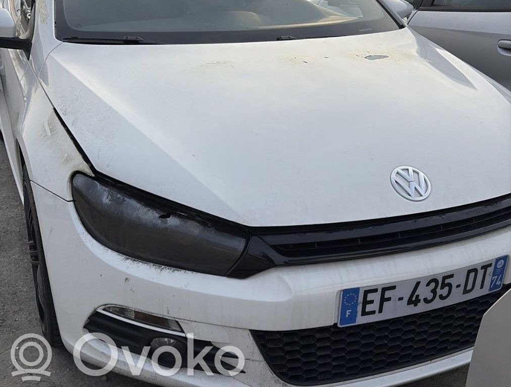 Scirocco Scirocco  1K8821106D