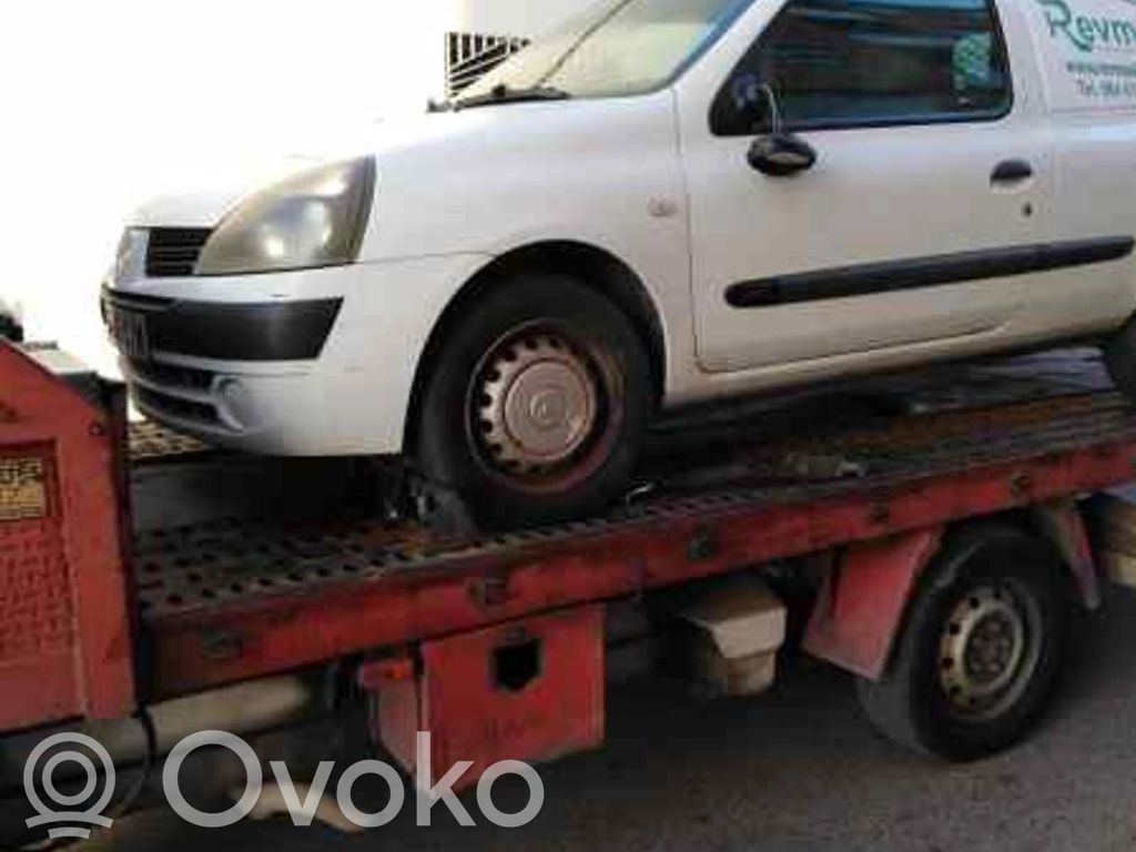 Clio II Clio  8200272214