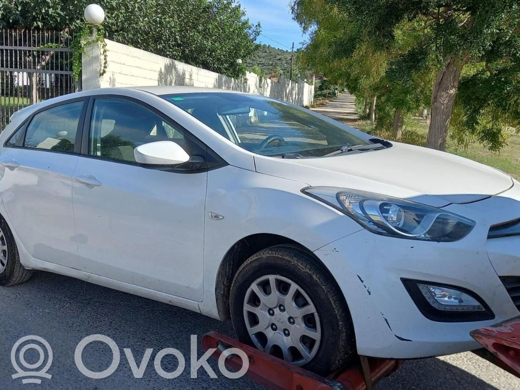 i30 i30  84540A6000