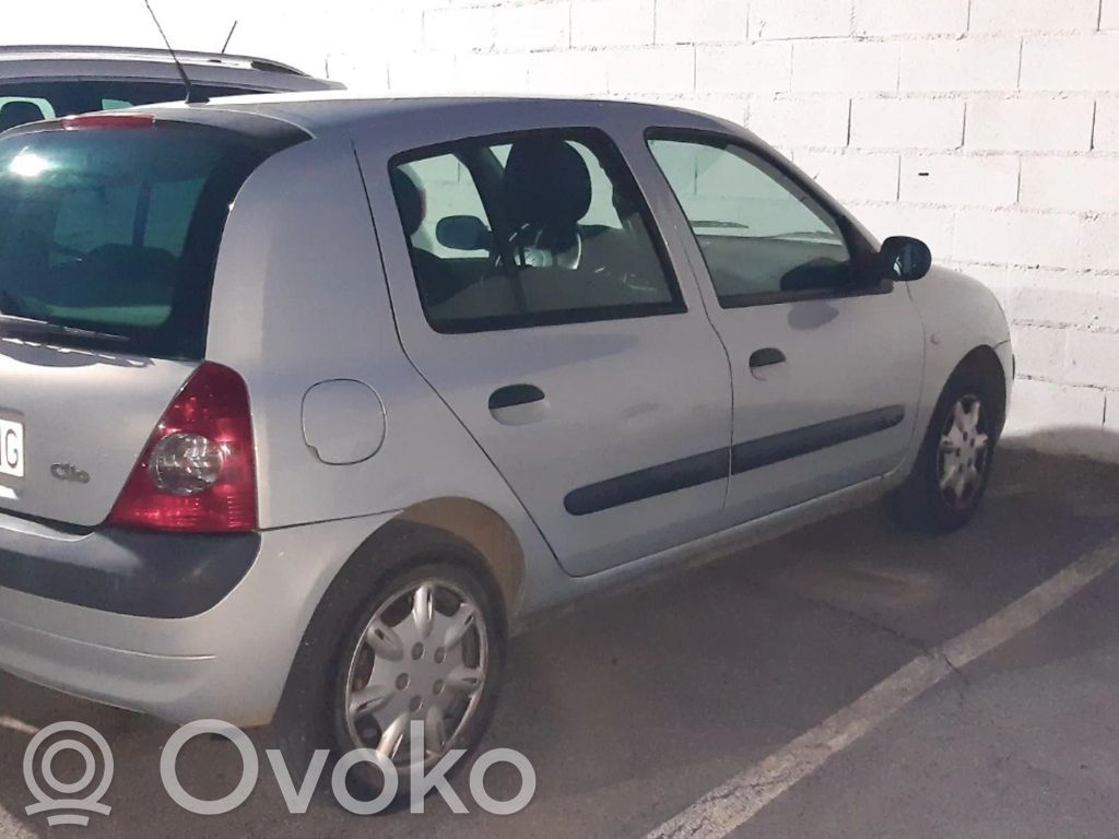 Clio II Clio  8200251101