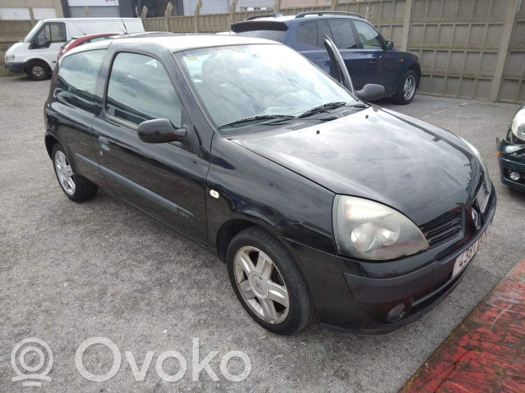 Clio II Clio  82475