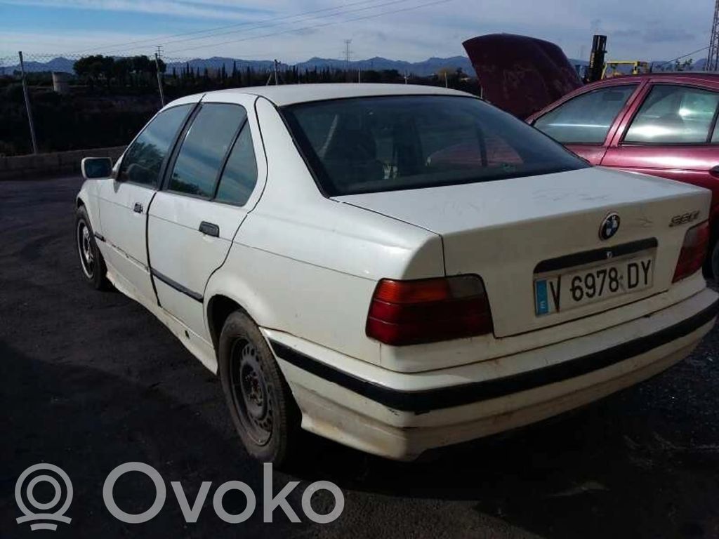 3 E30 Series 3  64528390340