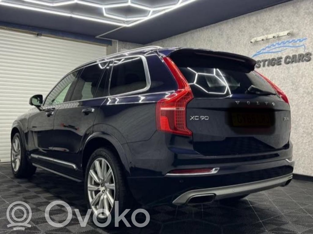 XC90 XC90