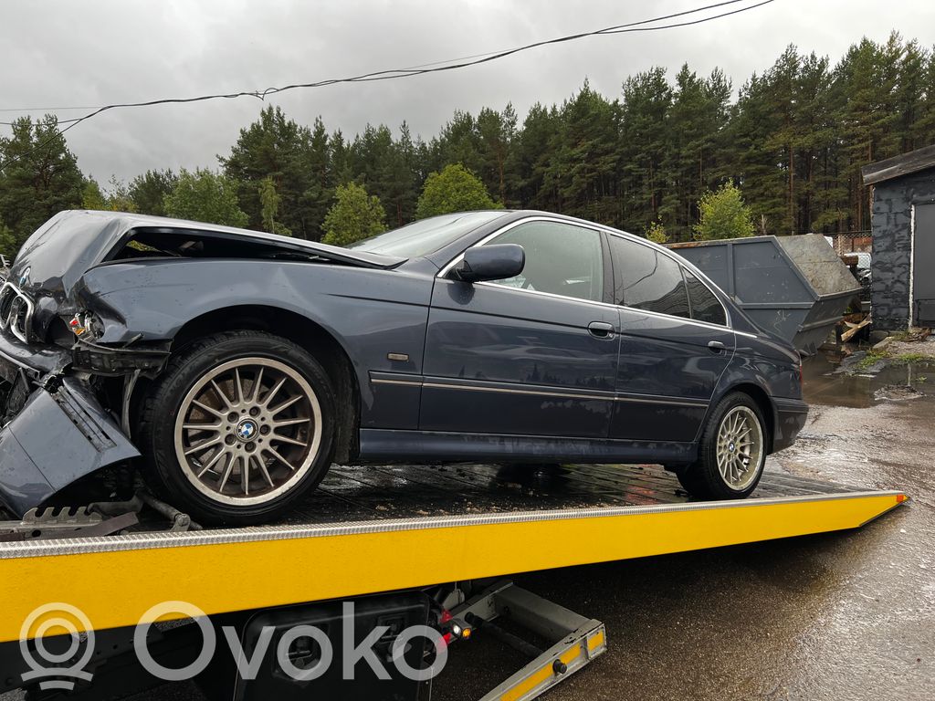 5 E39 Series 5  8368878