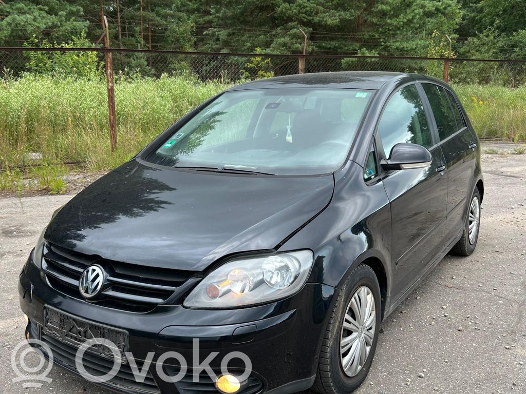 Golf Plus Golf  5M0864207C