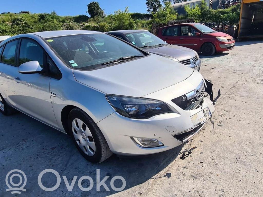 Astra J Astra  13273621
