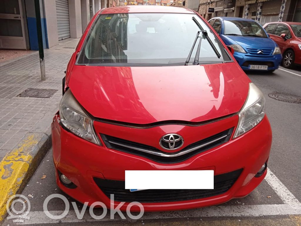 Yaris Yaris  895410D100