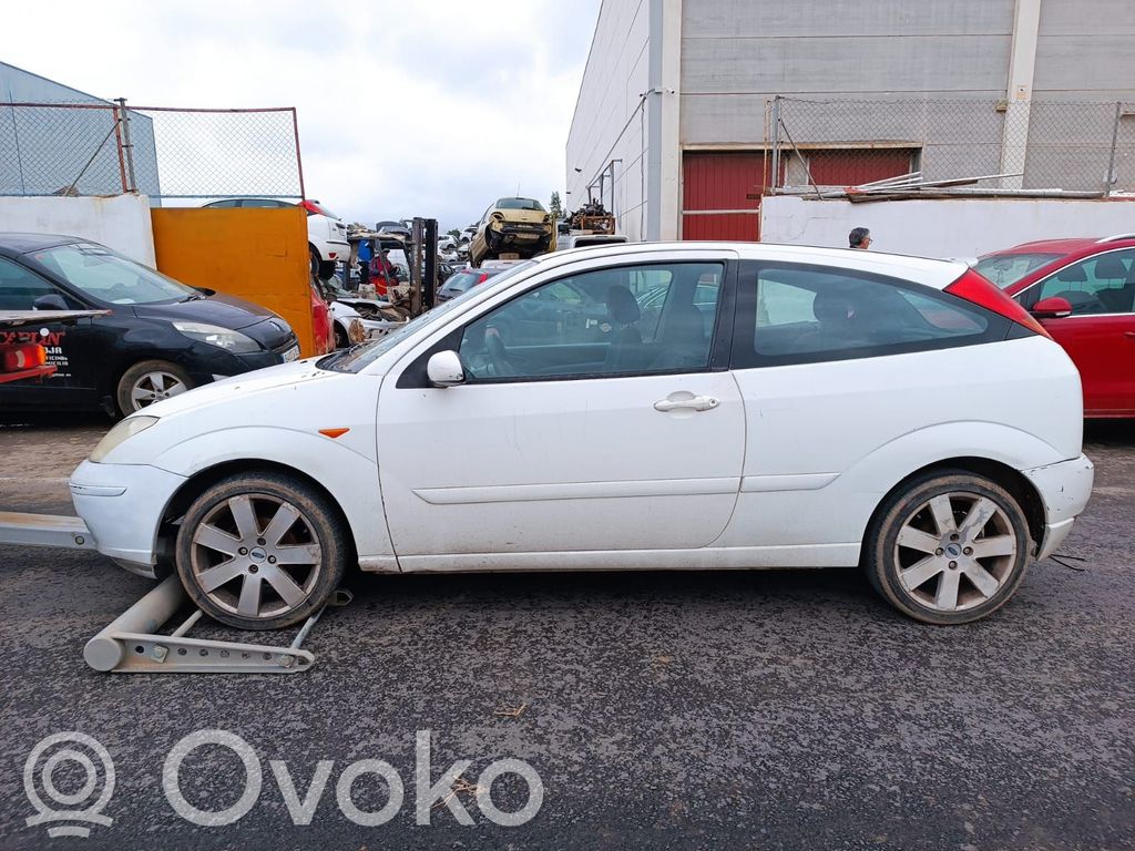 Focus Focus  2M518200
