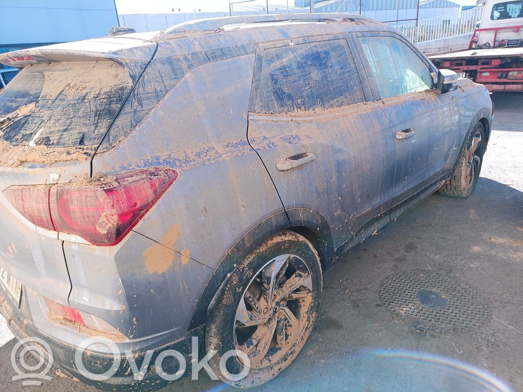 Korando Korando  8310237201