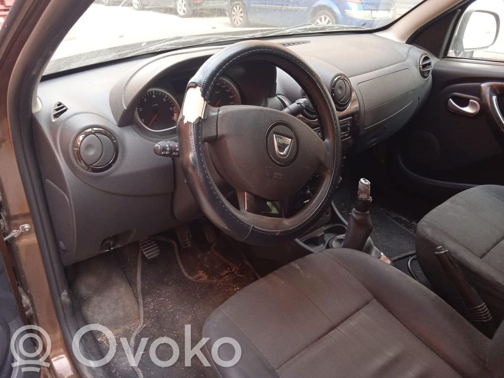 Duster Duster  8200952847