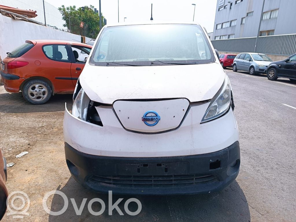 NV200 NV200  EM57