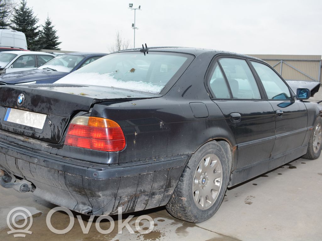 7 E38 Series 7  6920758