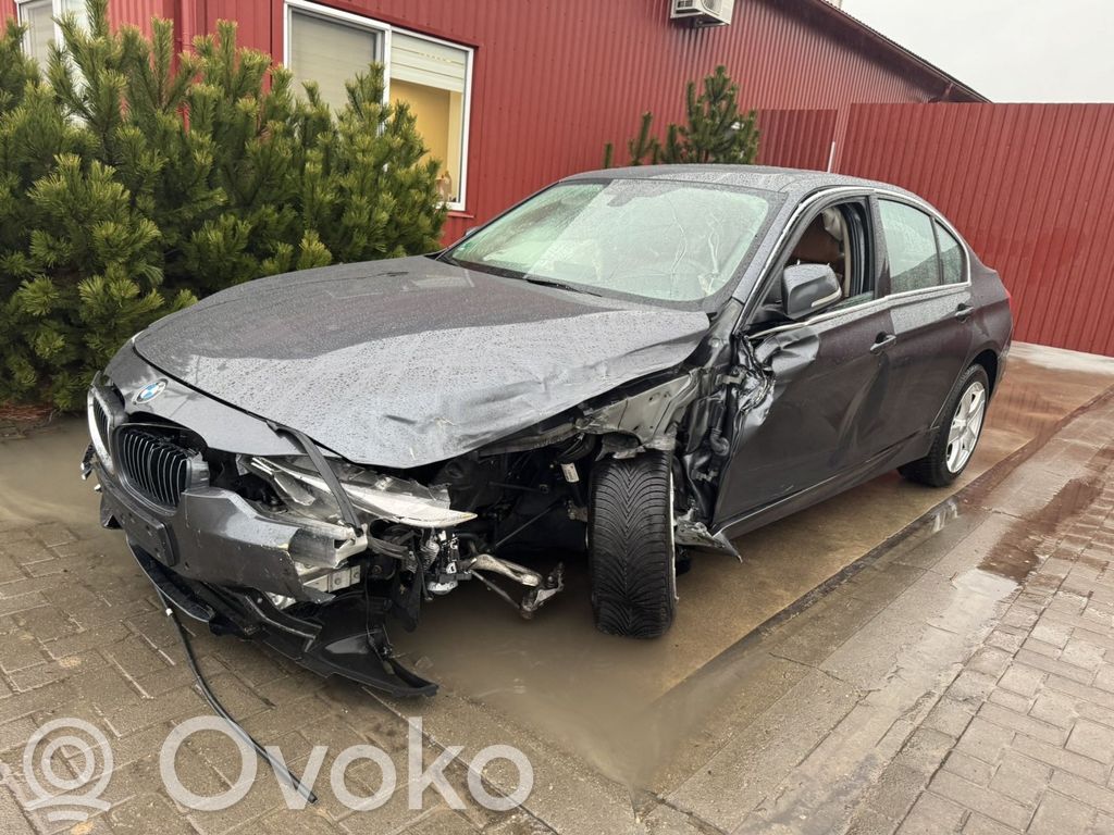 3 F30 F35 F31 Series 3  6851725