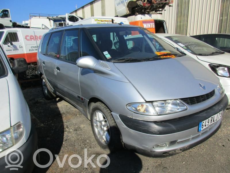 Espace III Espace  6025371073