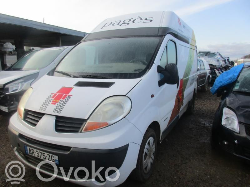Vivaro Vivaro  7700311371